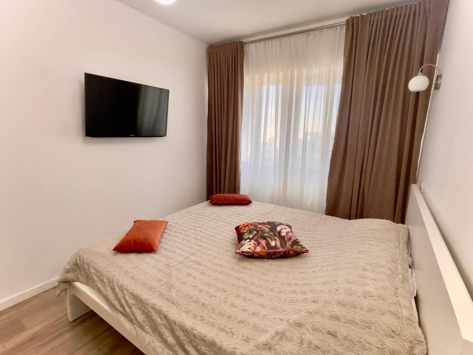 Piazza Vista - Granvia Park Apartment Букурещ Екстериор снимка
